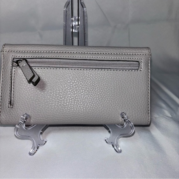 Nine West Gray Women's Trifold Wallet - Picture 3 of 9